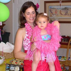 Meet your Posher, Holly